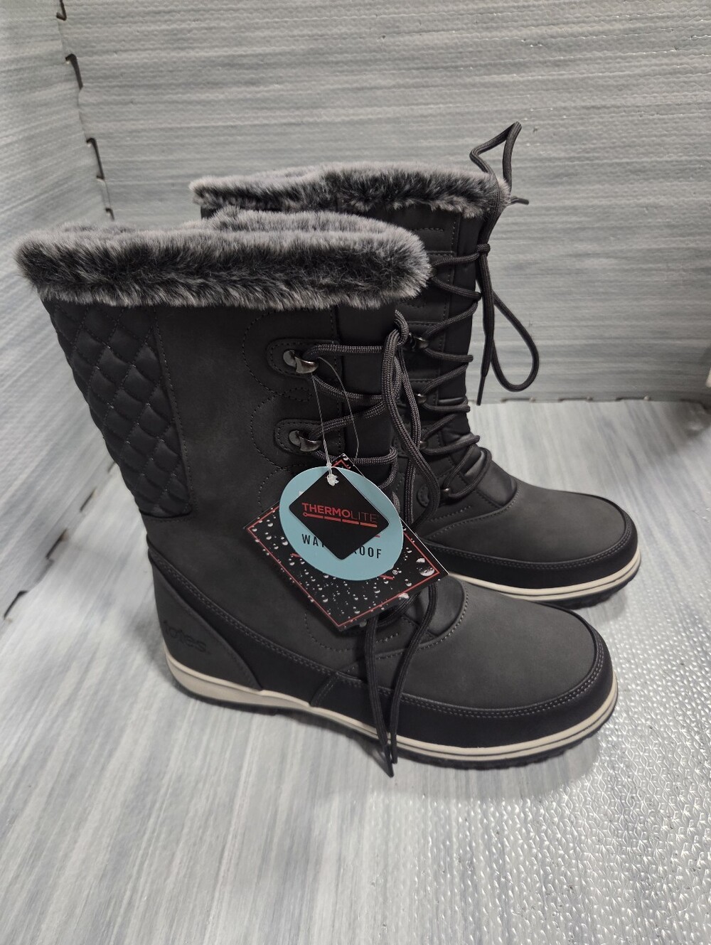 New Totes Anchor Up Charcoal Snow Boots Women's Size 9
